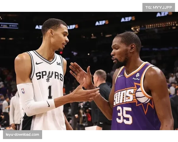 火箭五高阵容平均身高2.09米，杜兰特加盟弥补关键短板